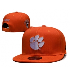 NCAA Snapback Cap 6C28